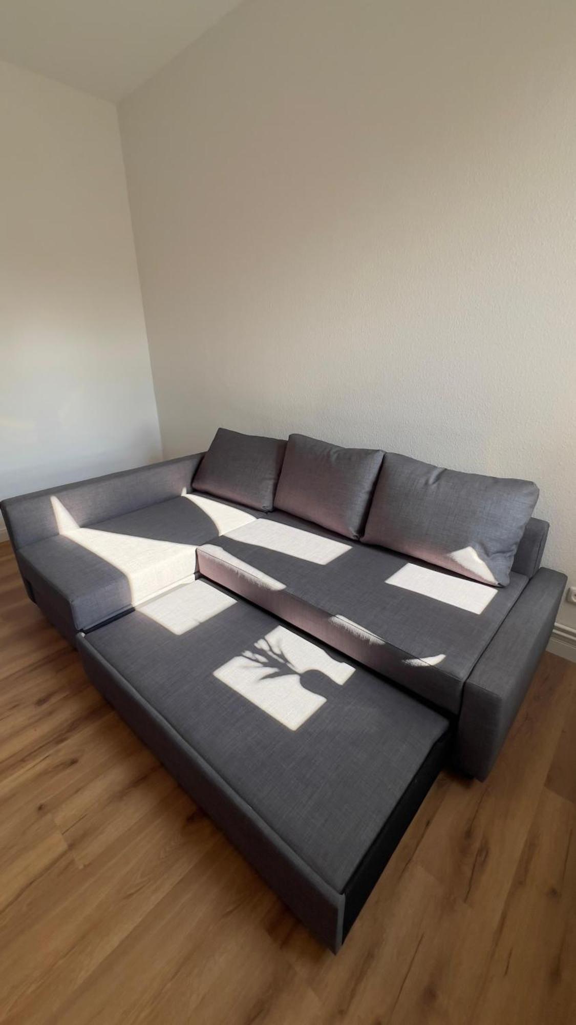 Modernes Apartment Mit 2 Schlafzimmern Und Privatparkplatz Nahe Innenstadt 新明斯特 外观 照片